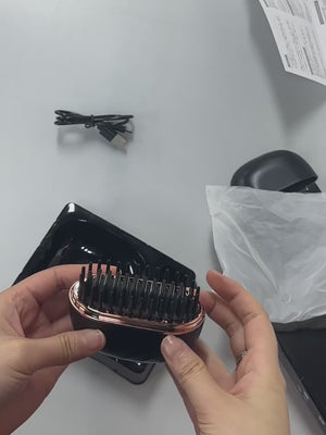 Mini Hot Comb Straightener Cordless Fast Heating Electric Hair Straightening Brush Portable Styling Tool for Home Travel